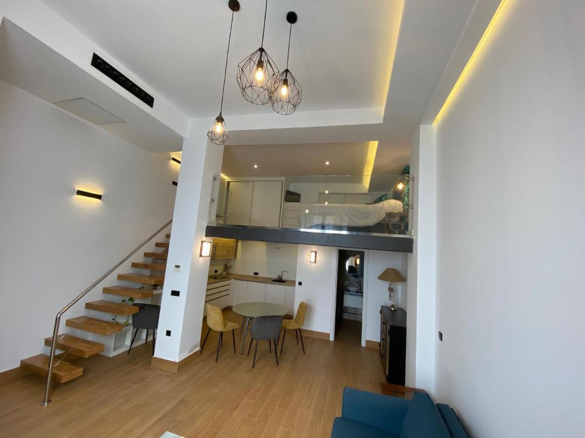 Apartmán Loft Laura Nervion Sevilla Exteriér fotografie